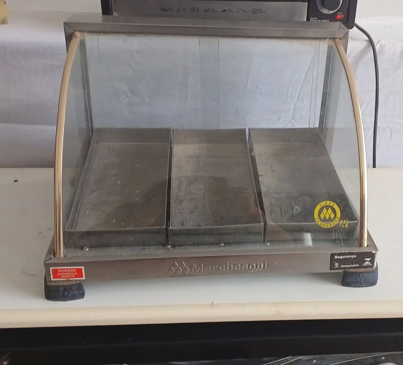 Estufa aquecedora marchesoni 3 bandejas