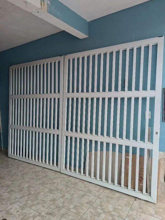 Portão de alumínio branco - segurança para sua casa - Foto 3