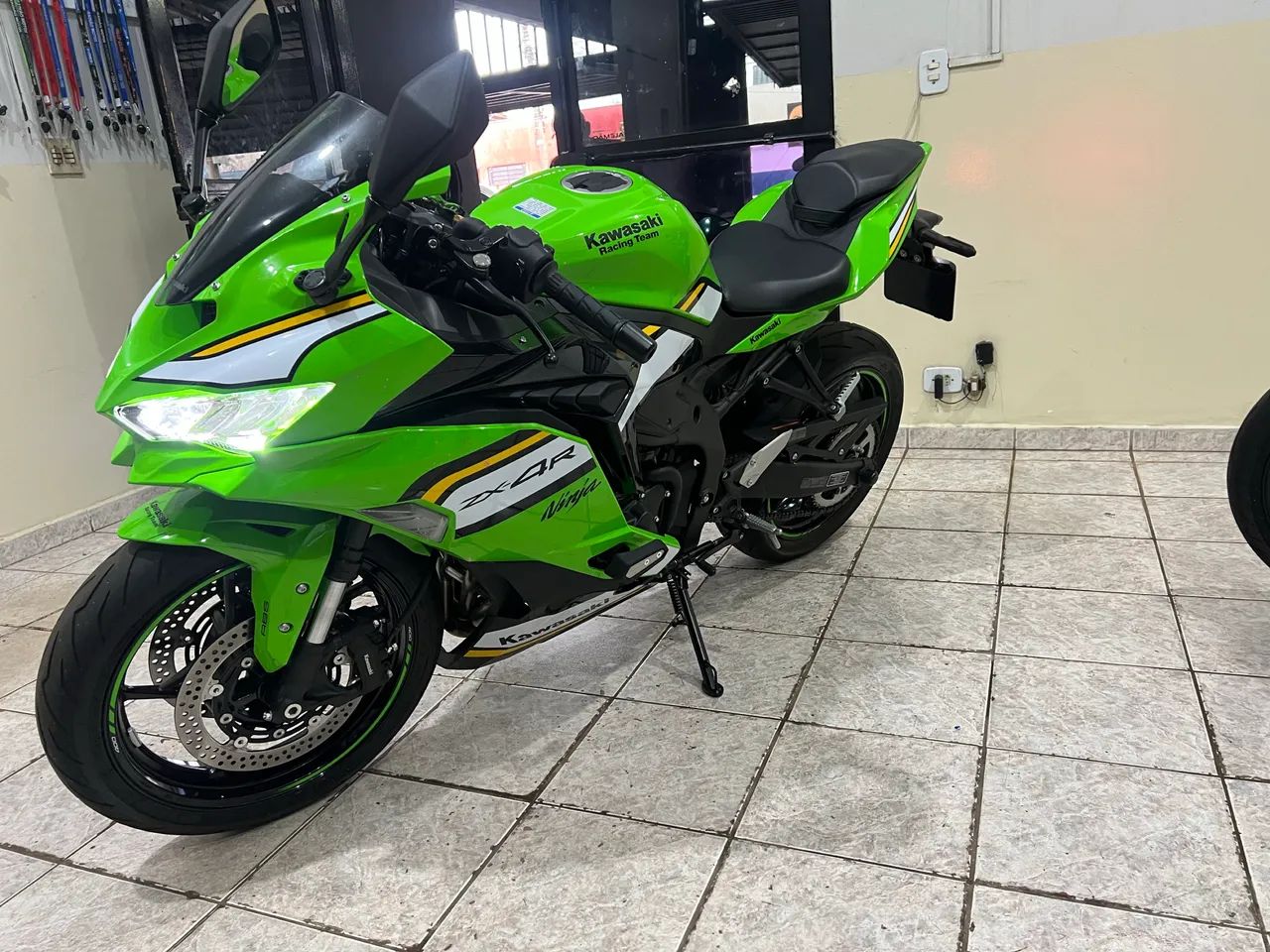 Kawasaki Ninja Zx-4r 2025 - 1453720159 | OLX
