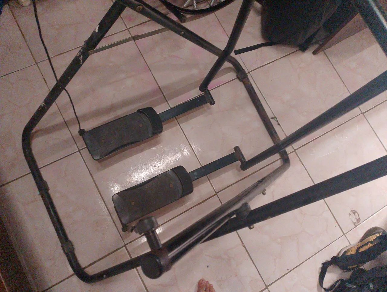 Aparelho de Musculação para Pernas - Foto 4