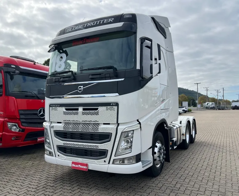 Volvo FH 540 Globetrotter 6x4 | Selectrucks.
