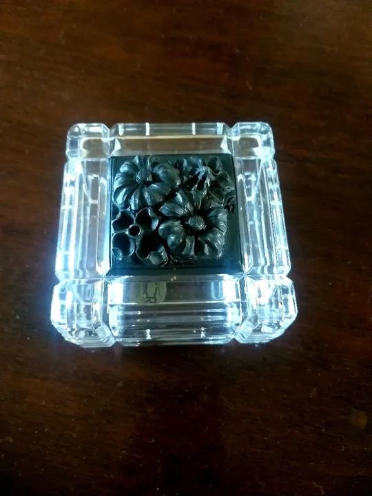 Caixa de joias vintage em cristal
