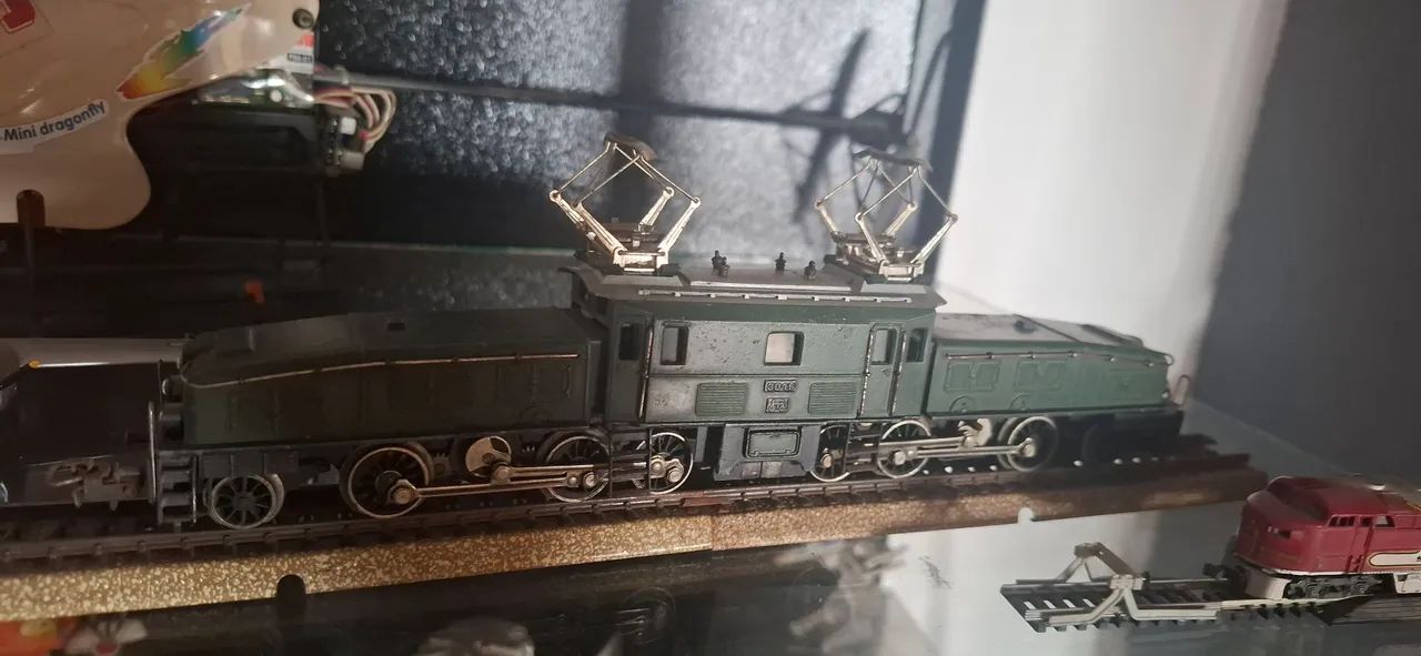 Locomotiva Elétrica Krokodil Marklin 1969 - Foto 2