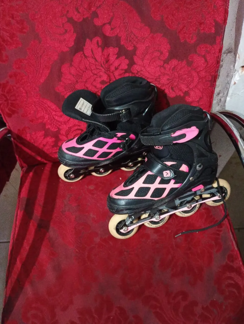 Patins Roller Inline - Preto e Rosa