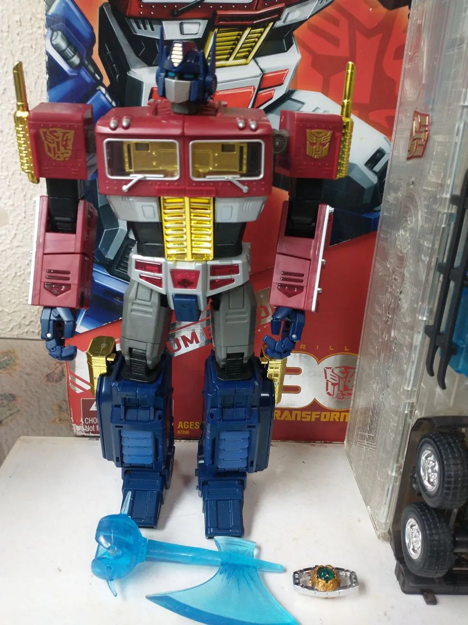 Transformers Optimus Prime Platinum Edition 30th  - Foto 5