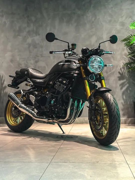 Kawasaki Z900 RS R EDITION - 2025