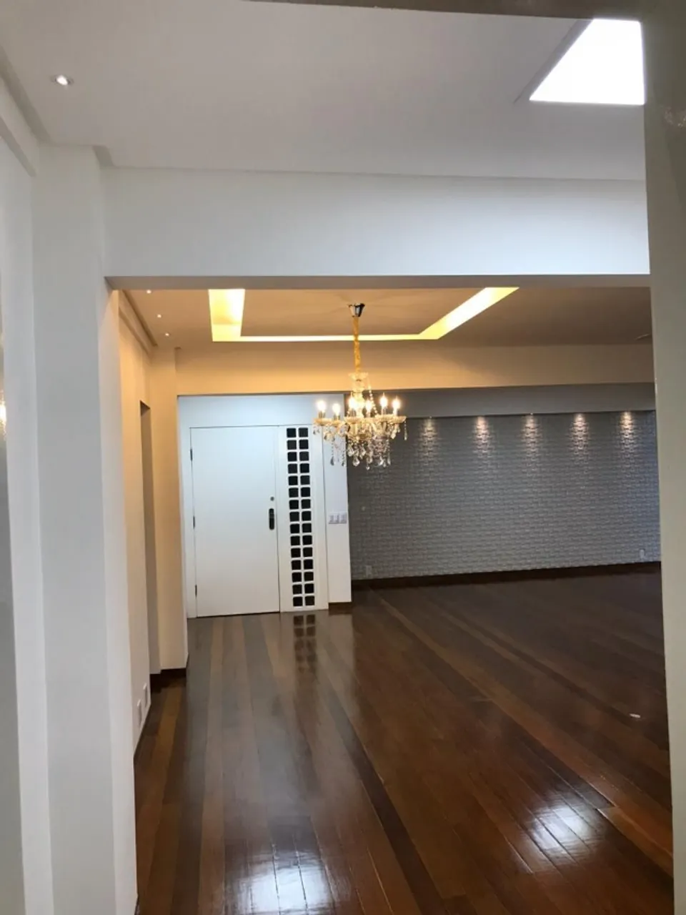 Vendo amplo apartamento 4 quartos no Centro - Otima oportunidade!