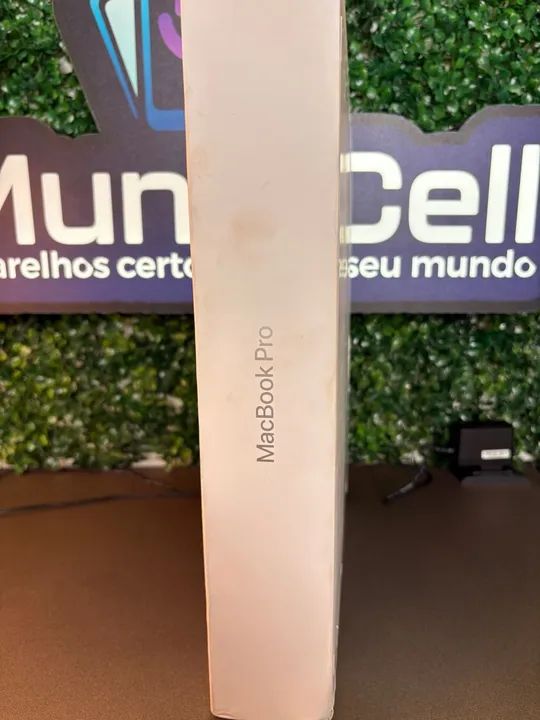 MacBook Pro M4 512 SSD 24GB RAM NOVO LACRADO UM ANO DE GARANTIA APPLE  - Foto 2