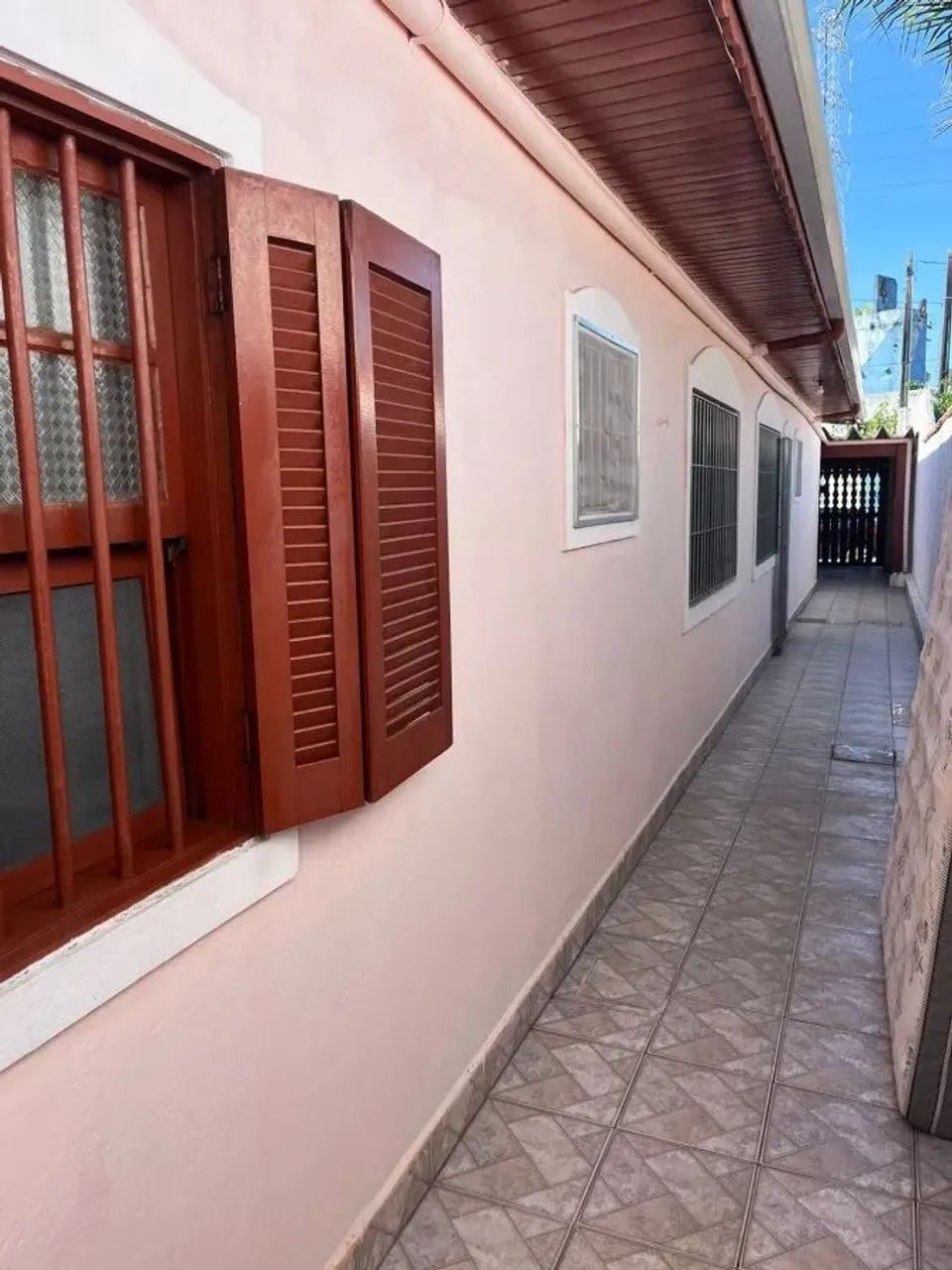 Casa para Venda em Itanhaém, Verde Mar, 3 dormitórios, 1 suíte, 2 banheiros, 2 vagas - Foto 2