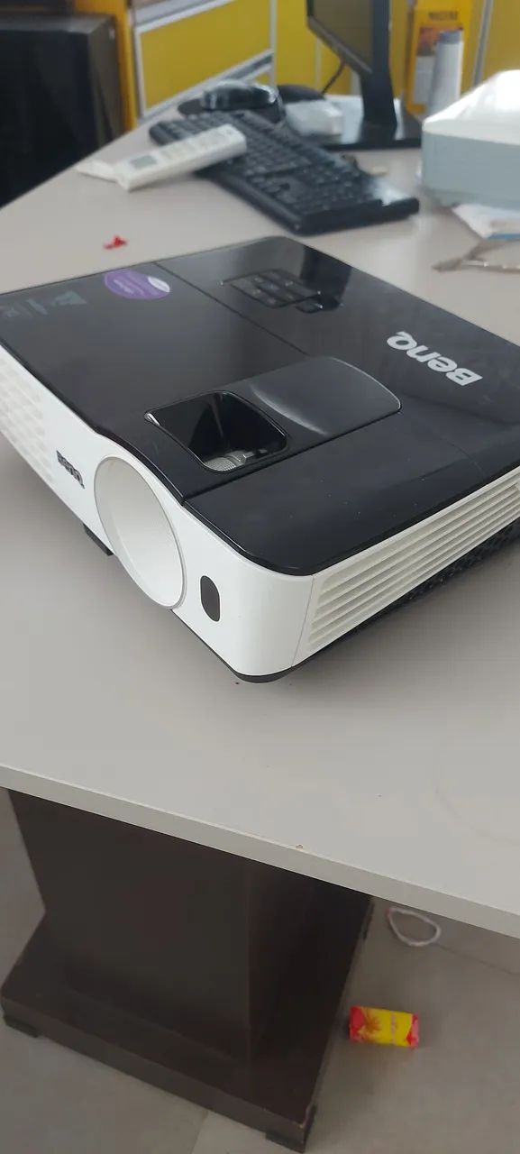 Estou liquidando, Projetor benq hdmi rca rgb sem detalhes - Foto 4