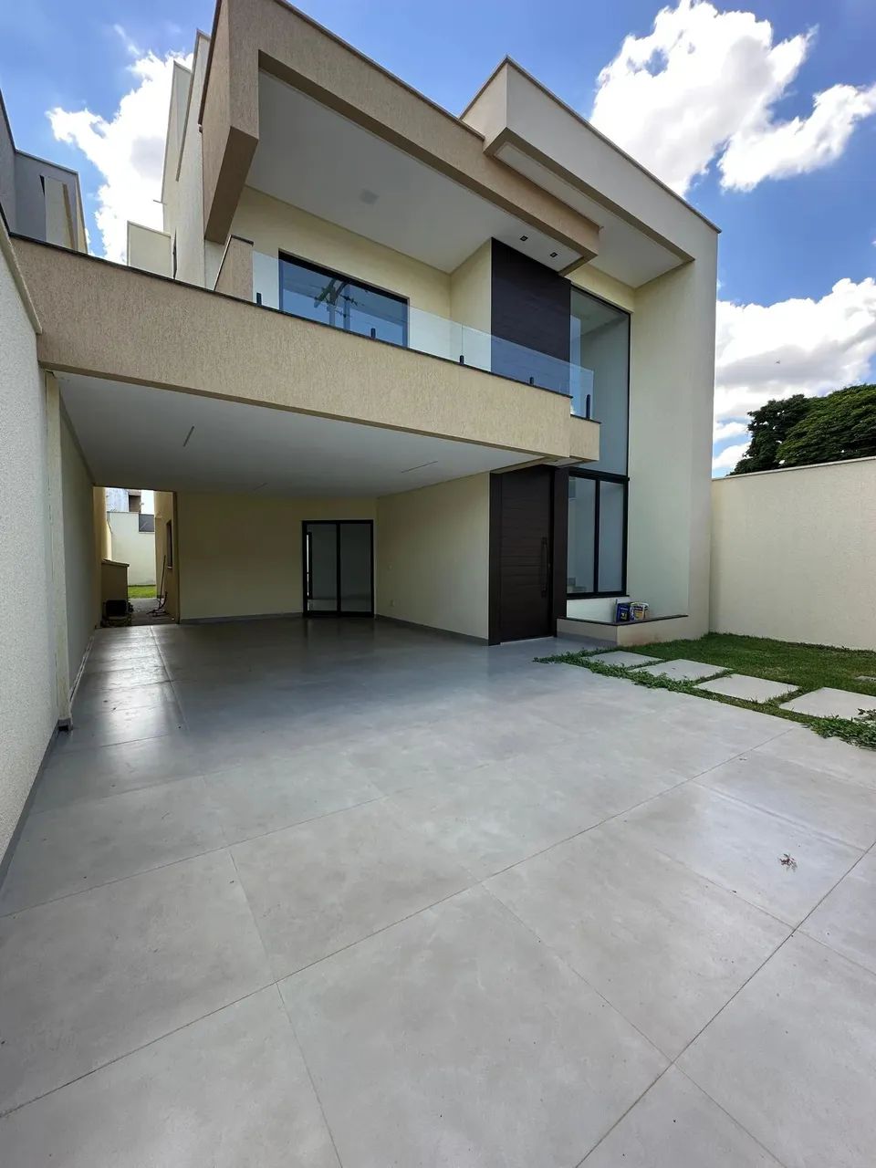 Lindo Sobrado Novo à Venda no Jardim  4 Suítes + Lavabo | Alto Padrão - Foto 4