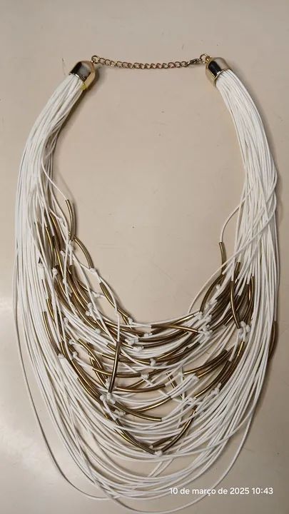 Colar de Cordão Branco  - Foto 2