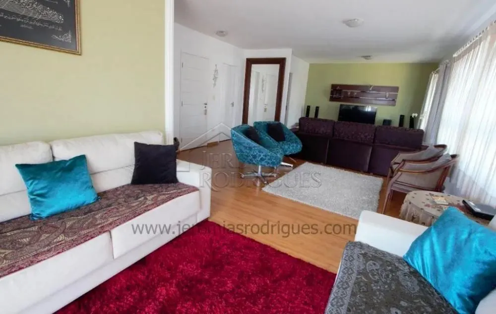 Apartamento Padrão em Taubaté
