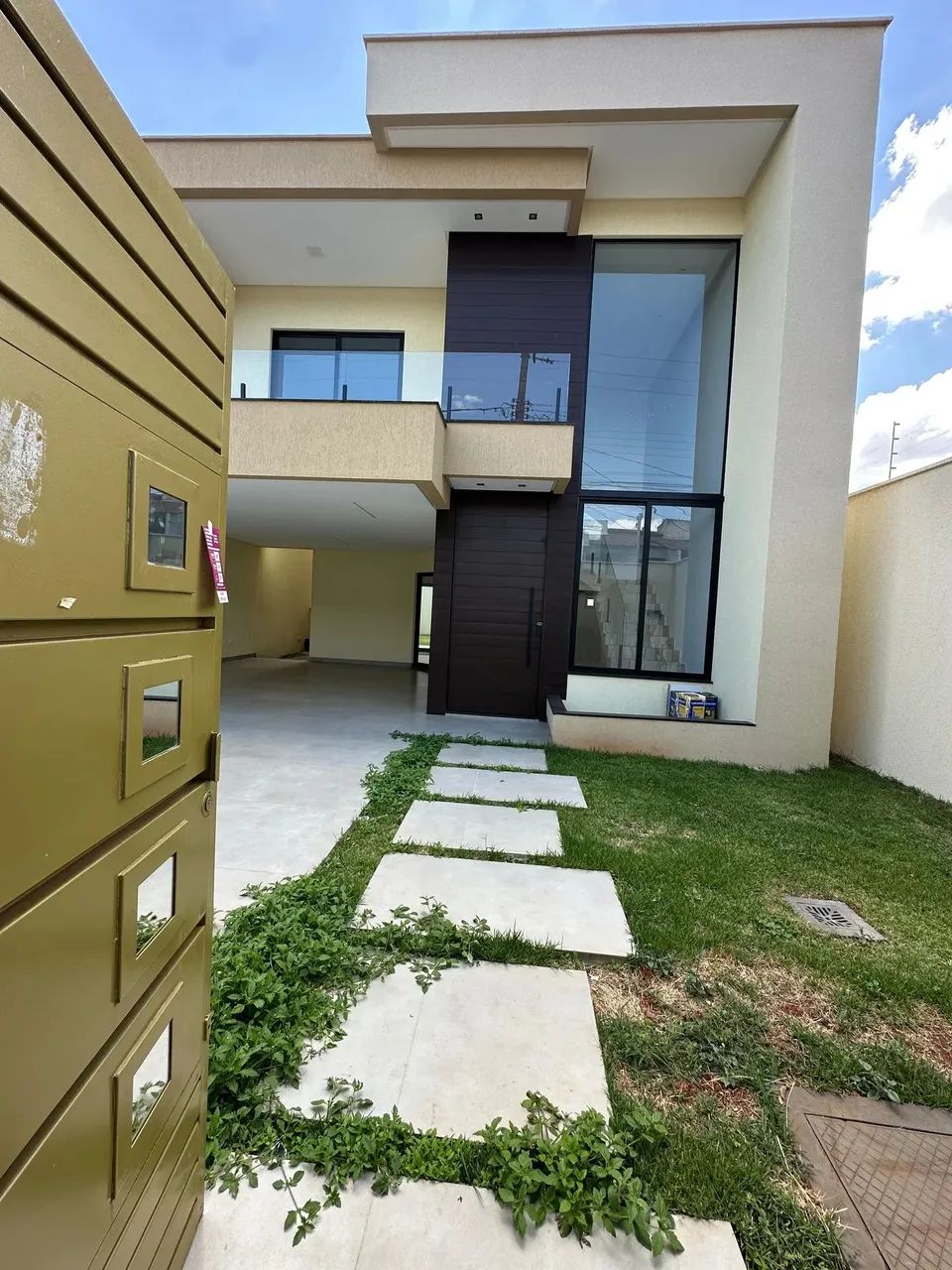 Lindo Sobrado Novo à Venda no Jardim  4 Suítes + Lavabo | Alto Padrão - Foto 2