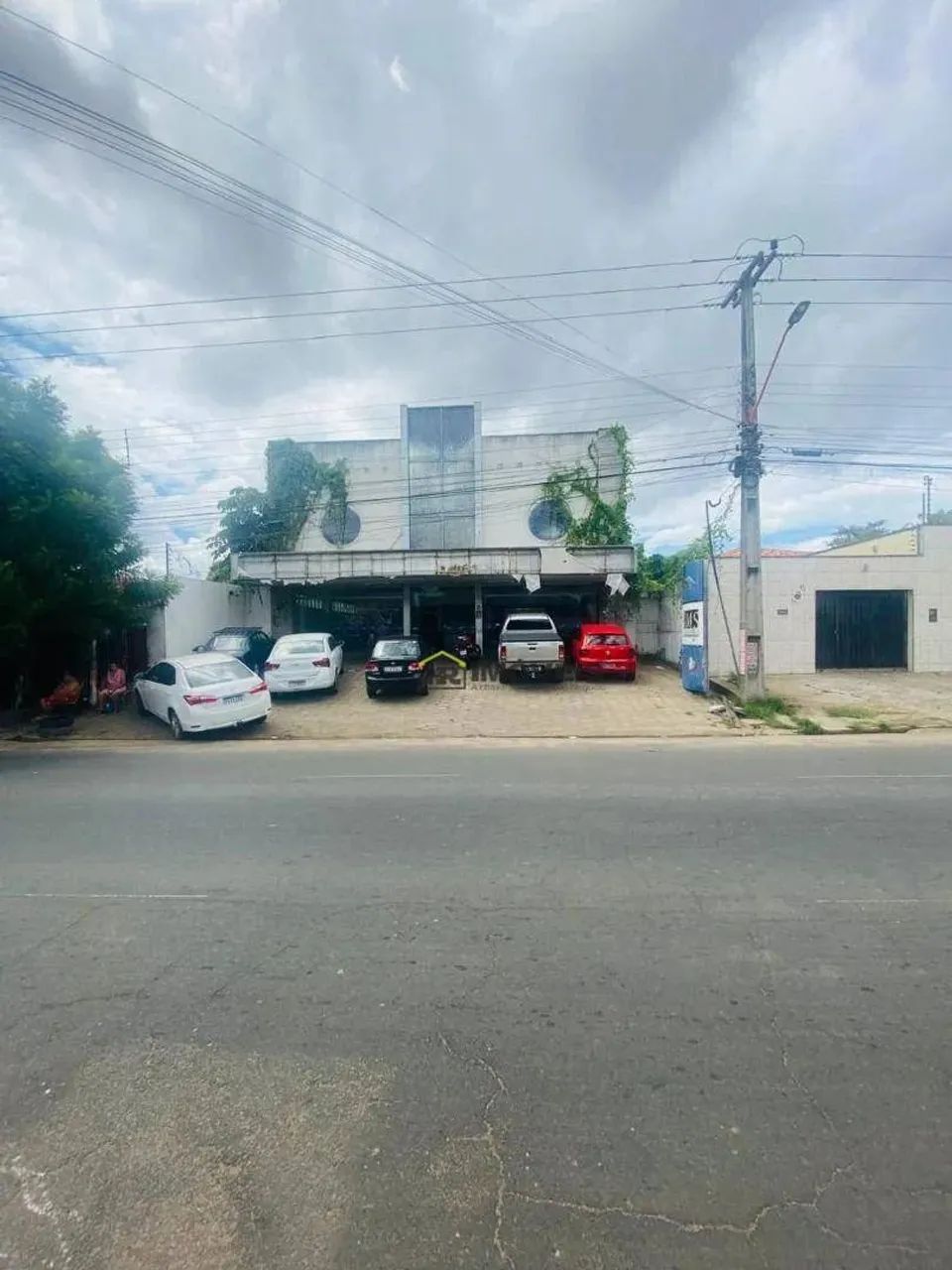 Galpão para alugar, 818 m² por R$ 25.000/mês - Aeroporto