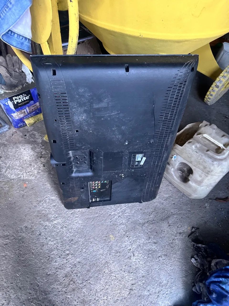 TV para retirada de peças Philco Tv lcd PH32M4 tela quebrada 
