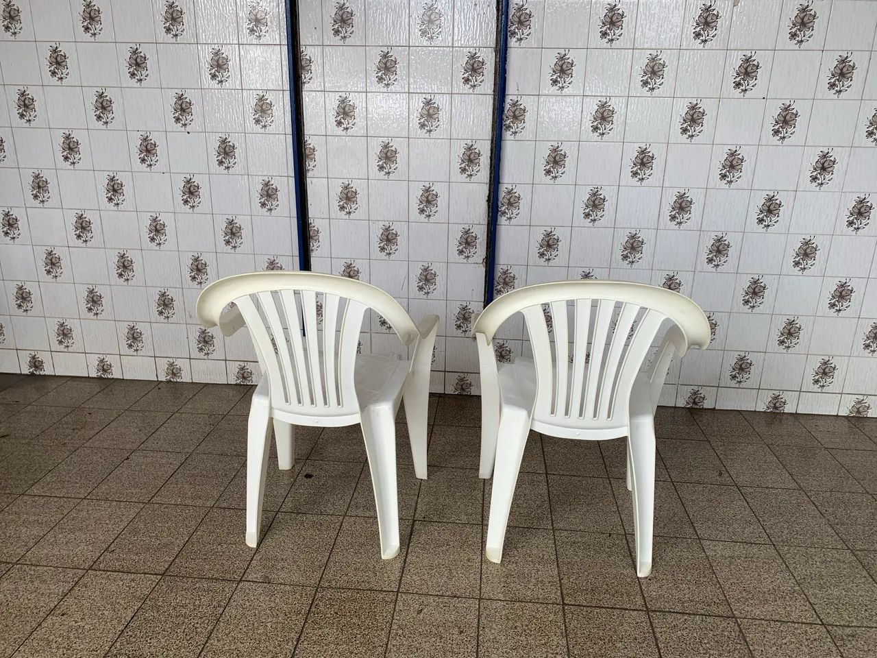 Cadeira de plástico  - Foto 2