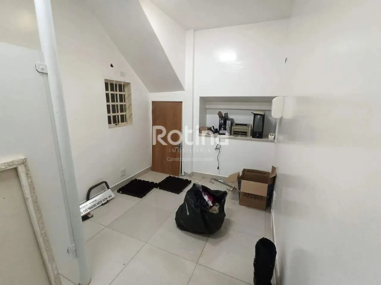 Sala para alugar, Martins - Uberlândia/MG - Rotina Imobiliária