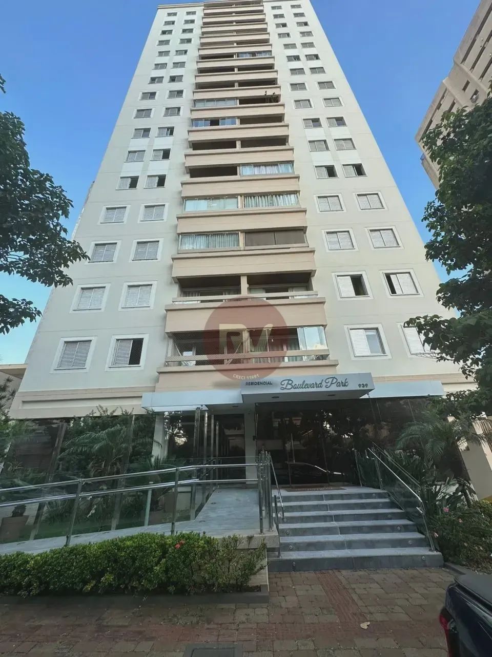 ED BOULEVARD PARK - andar alto - R$ 550.000,00