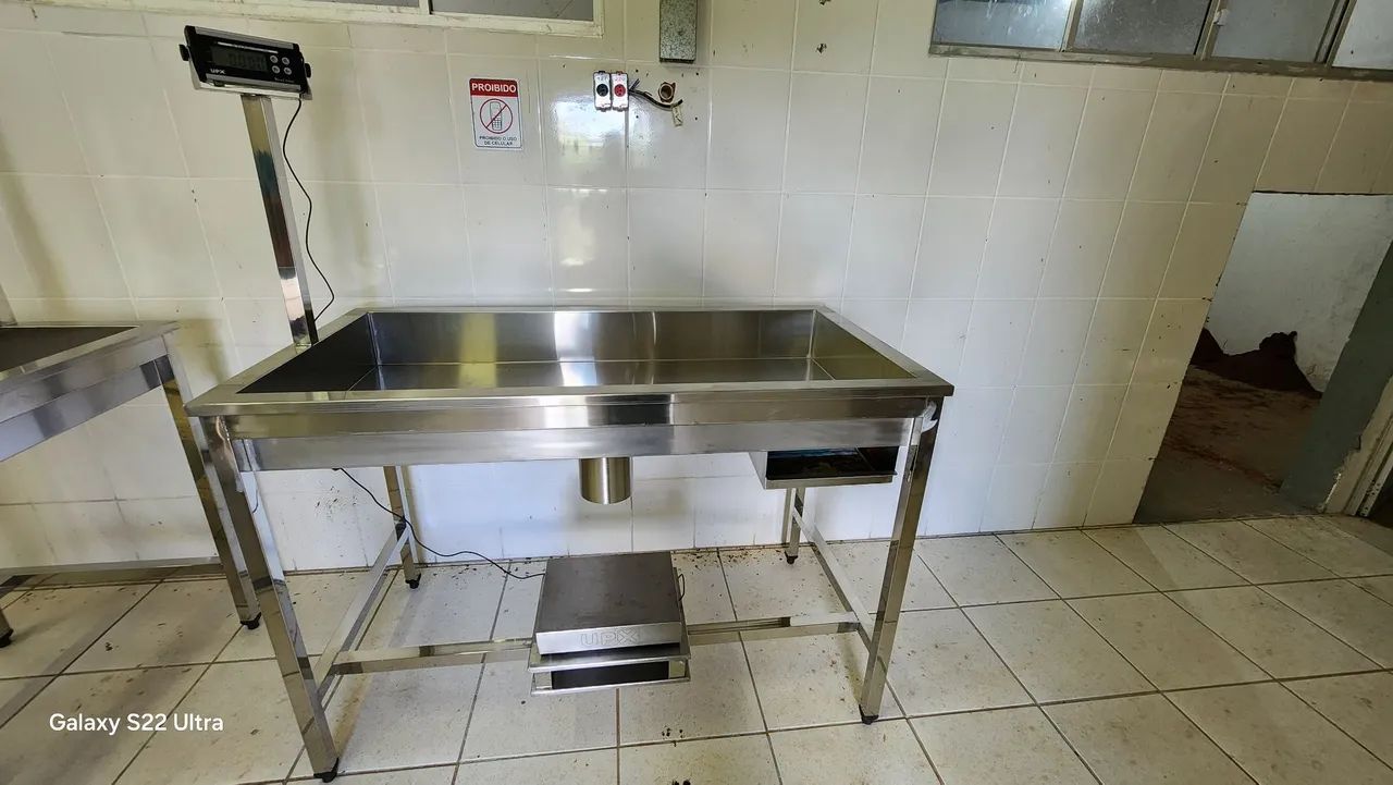 Mesa inox  industrial pesagem e embalagens - Foto 4