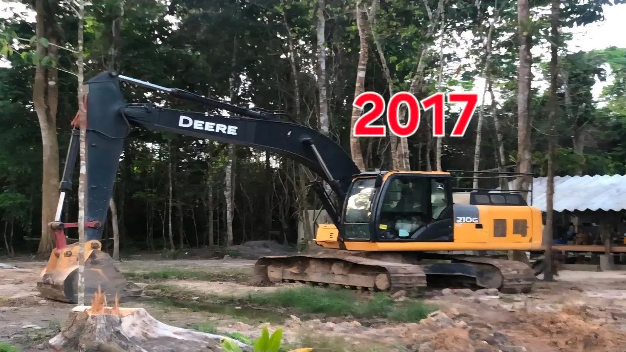 ESCAVADEIRA  JOHN DEERE 210glc  - Foto 4