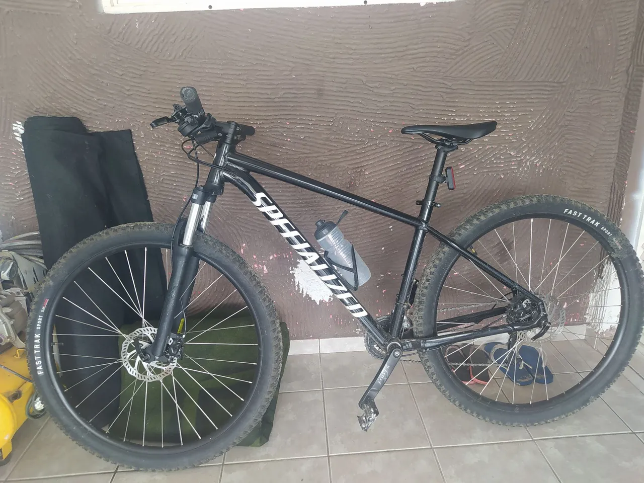 Bike Specialized rockhopper Aro 29