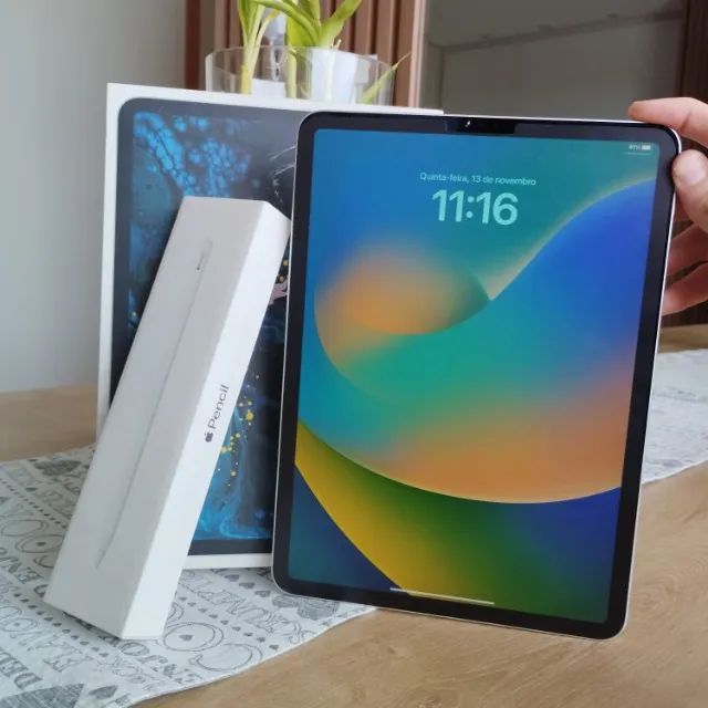 iPad Pro 64GB com Apple Pencil 2a Geração - Tablets e E-Readers
