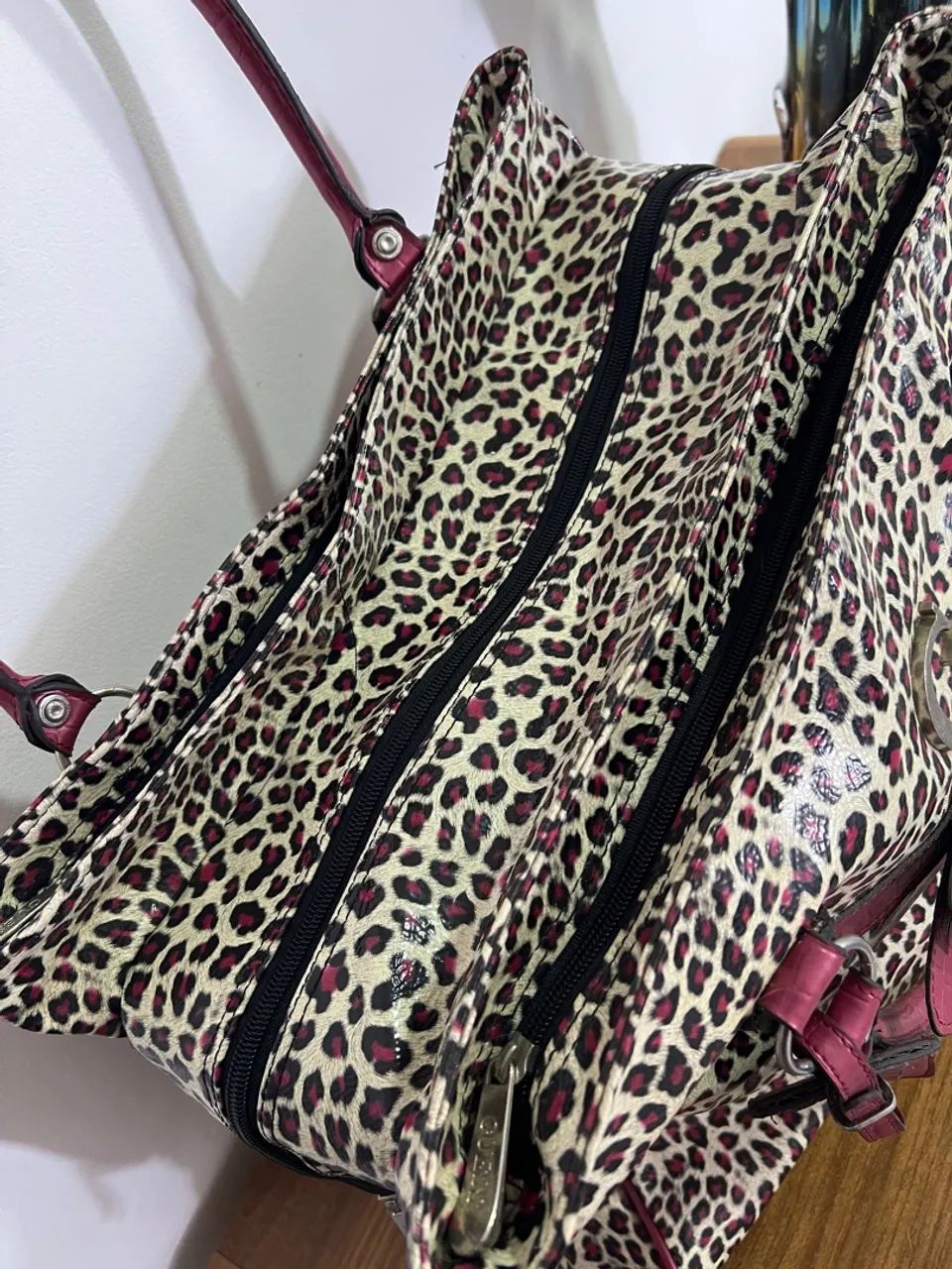 Bolsa Guess Animal Print Nova Original - Foto 5