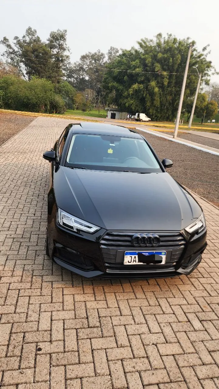 Audi A4 2019 Prestige Plus impecável