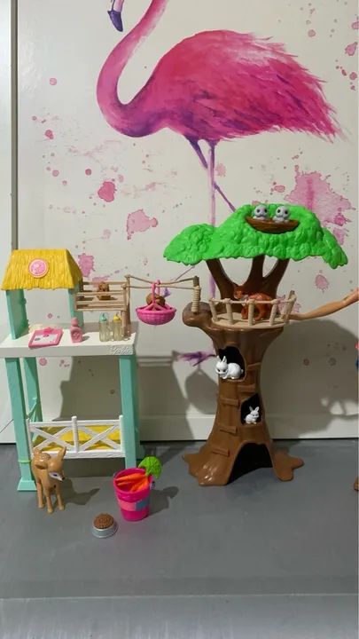 Kit Barbie Centro de Resgate aos Animais / Veterinária  - Foto 2