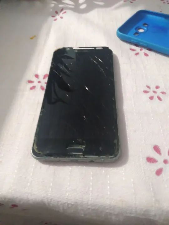 Tela de Celular (Quebrada)