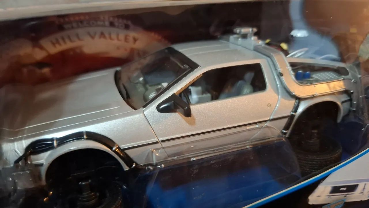 Carro DeLorean - De Volta para o Futuro - 1/24 - Foto 5