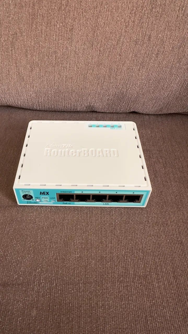Mikrotik Rb750gr3