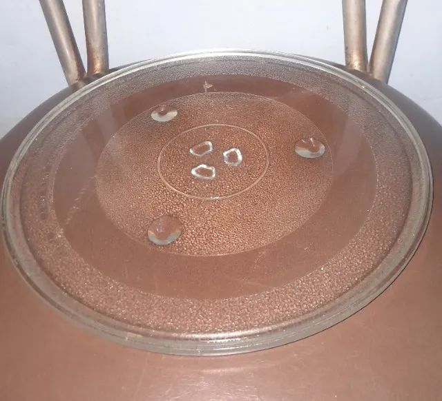 DOIS PRATOS GIRATÓRIOS, NOVOS, PARA MICROONDAS