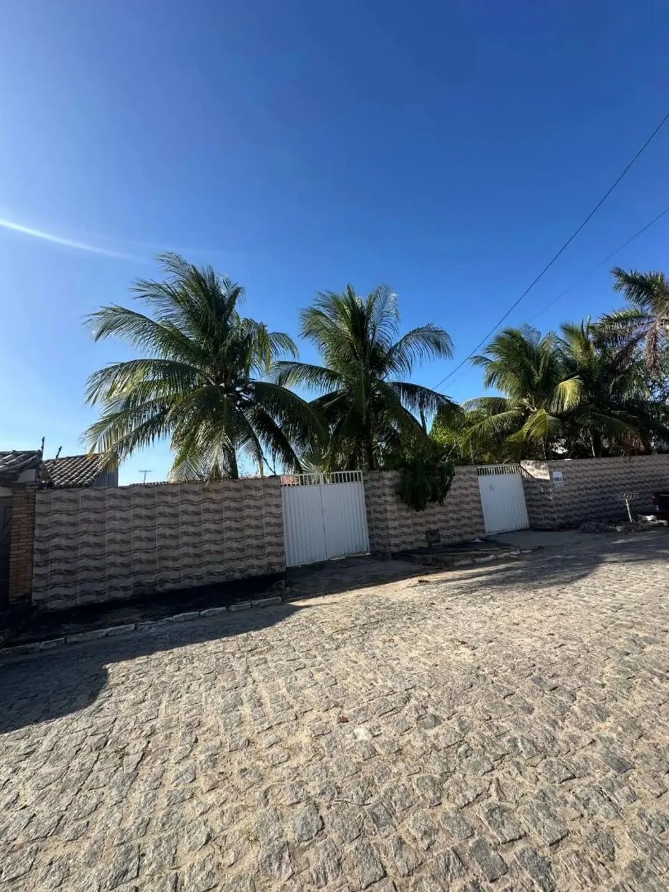 Lote Nascente Registrado de 900m² na Rua das Ostras a 1 km do Mar