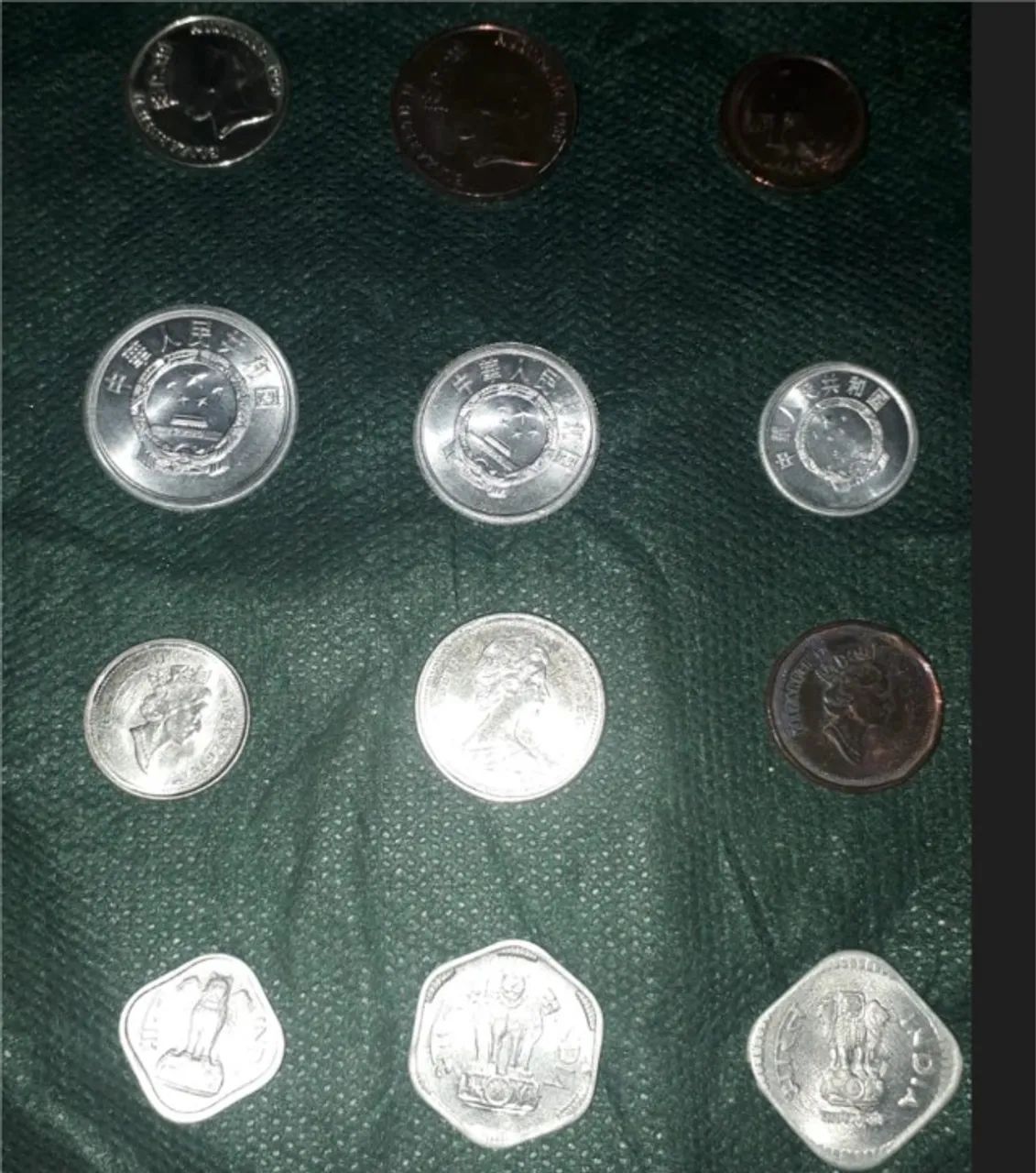 moedas antigas  Lote c/12( Austrália-China- Canadá e Índia)
