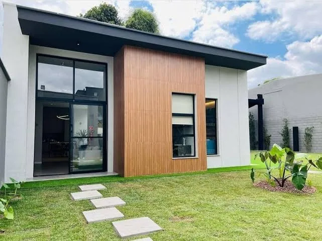 Casa Haute Residence