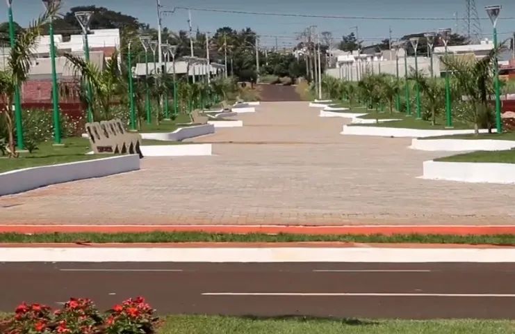 Terreno comercial no Jardim Munique  - Foto 2