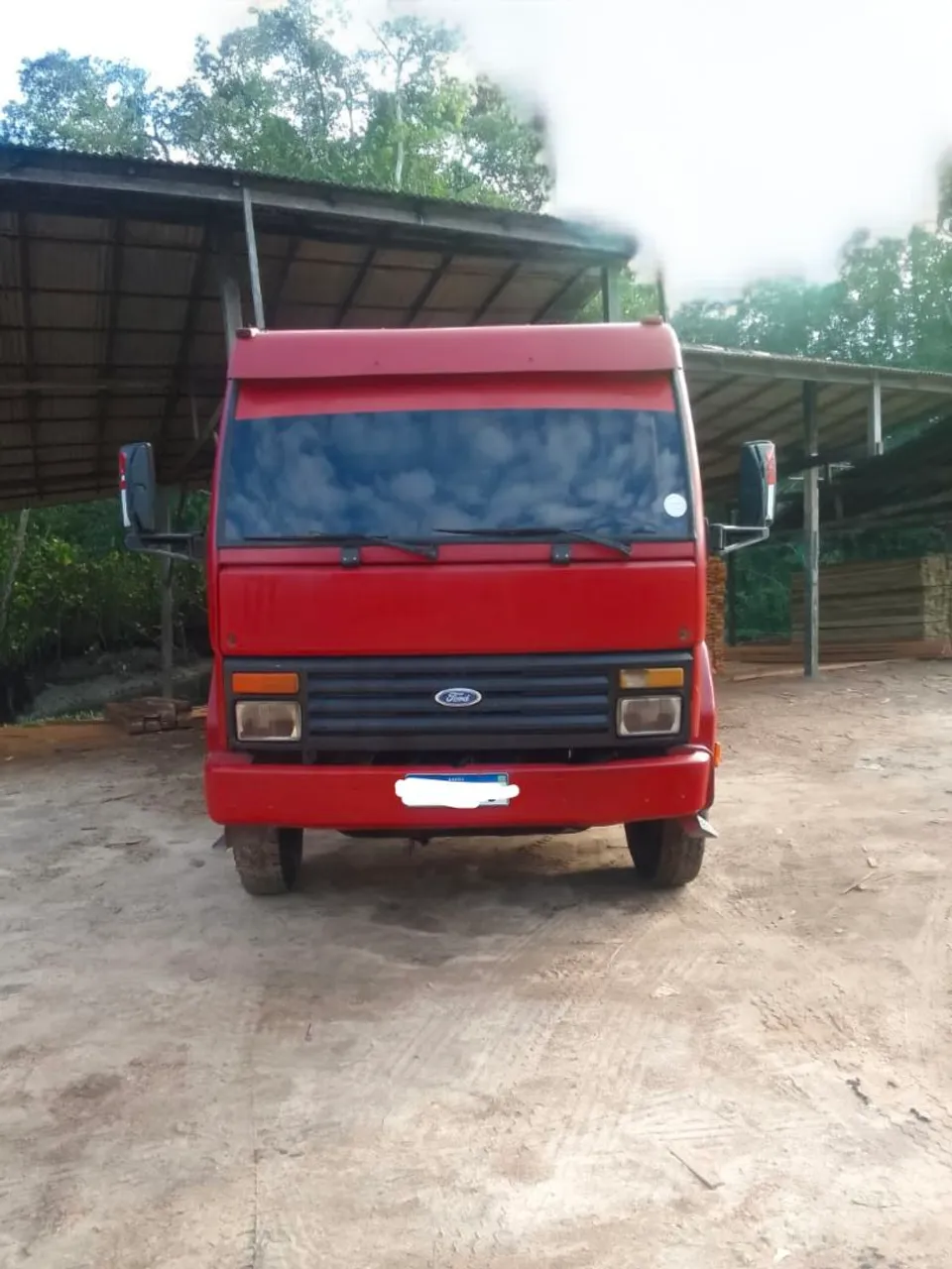 Caminhão Ford de 2000 / carro UP de 2015
