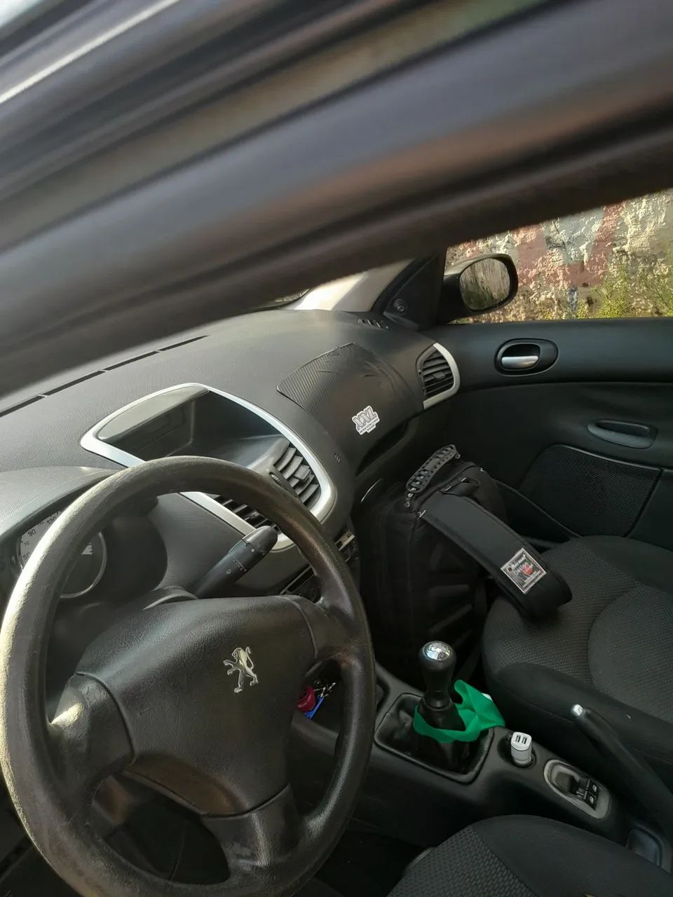 Pegeout 207 HB xr / Ano 2013 - Foto 6