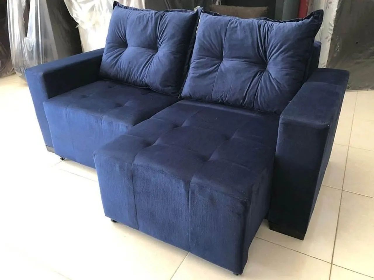 Sofá Retrátil Azul - Novo