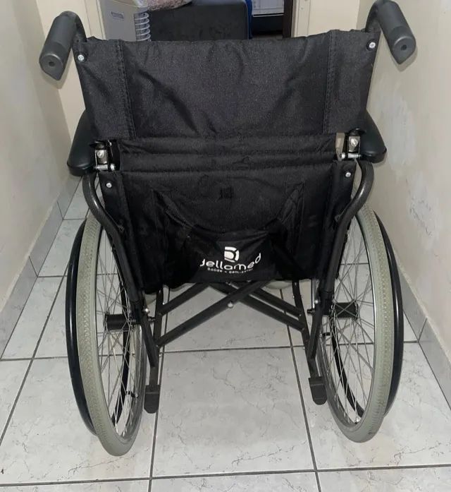 Cadeira de rodas adulto Dellamed - Foto 3