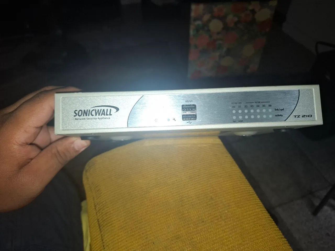 Firewall SonicWall TZ 210 - Conectividade e Segurança64291872103427120