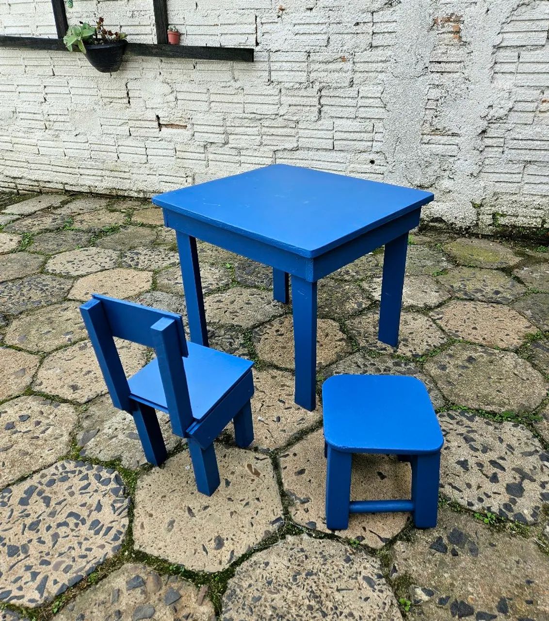 Mesa infantil, cadeirinha e banquinho  - Foto 3