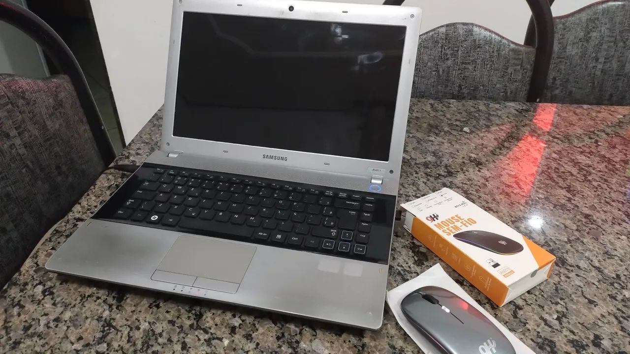 Notebook Samsung rv 415 de 1.3 ghz c ssd 120 gb c 6gb ram c windows 10  - Foto 3