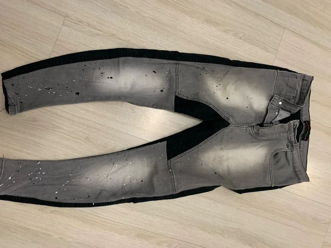 Calça Jeans Masculina Destroyed com Detalhes - Foto 2