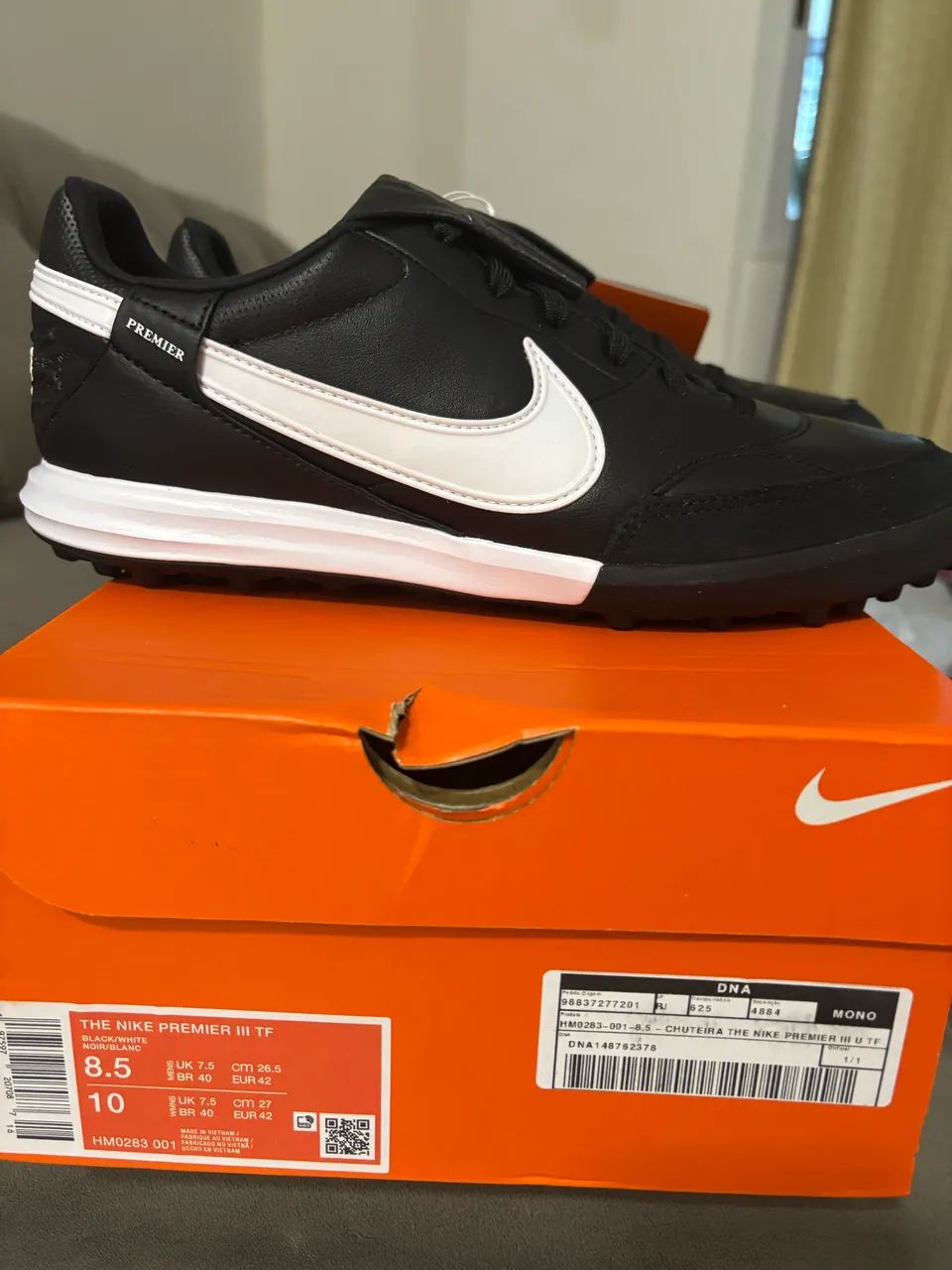 Chuteira Nike premier 3