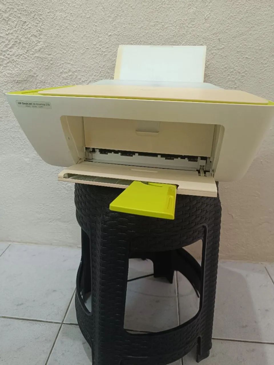 Impressora HP DeskJet Ink Advantage 2136 - Foto 4