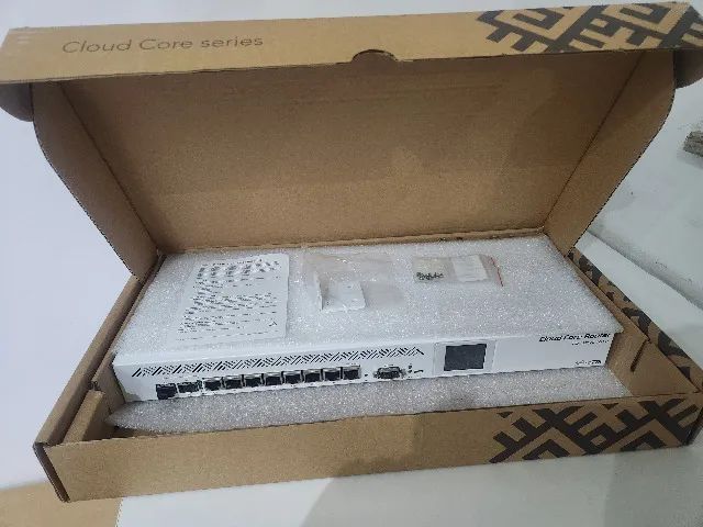 Mikrotik Cloud Core Router CCR1009-7G-1C-1S+ - Foto 5