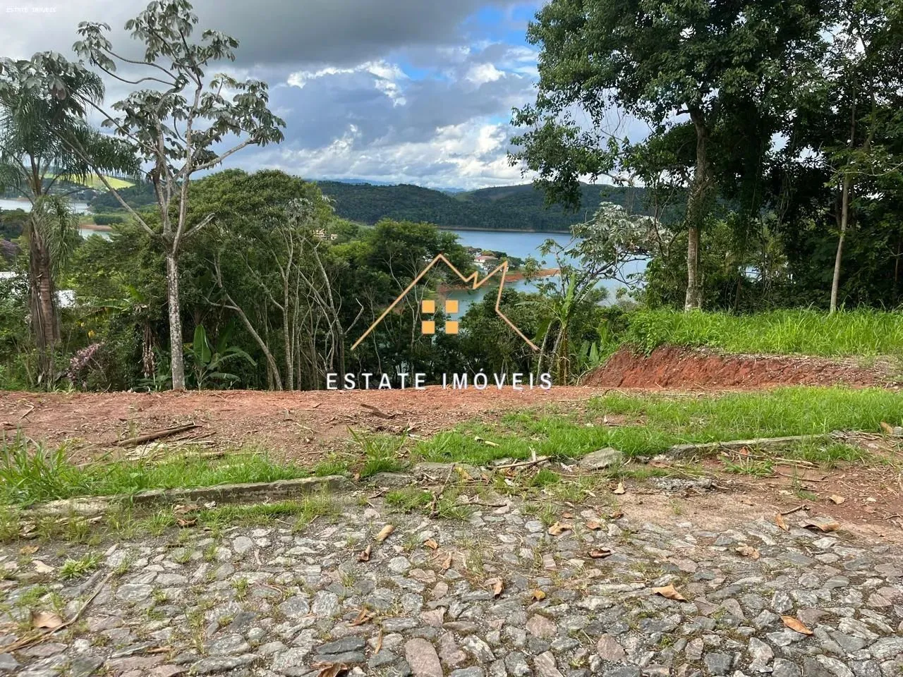 Terreno em Condomínio para Venda em Igaratá, Condominio Águas de Igaratá